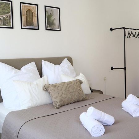 Bloom - Modern One Bedroom Apartment Wien Eksteriør billede